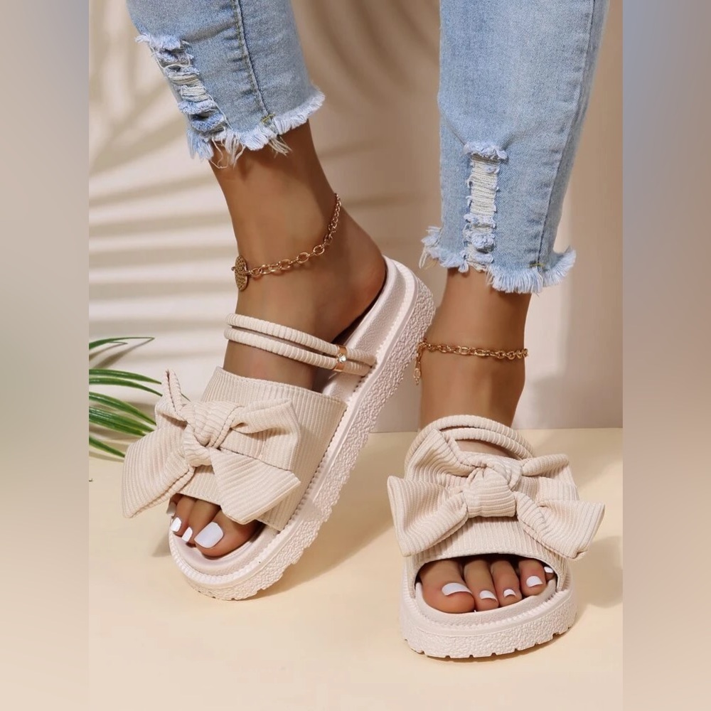 Bow Decor Sandals